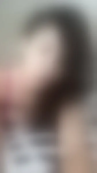 Live sex webcam photo for AquaruisLove #7477320