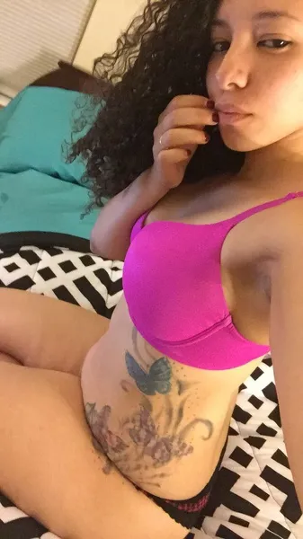 Live sex webcam photo for AquaruisLove #7477322
