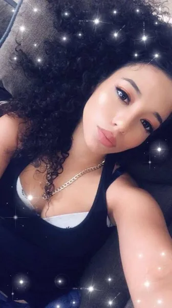 Live sex webcam photo for AquaruisLove #7477349