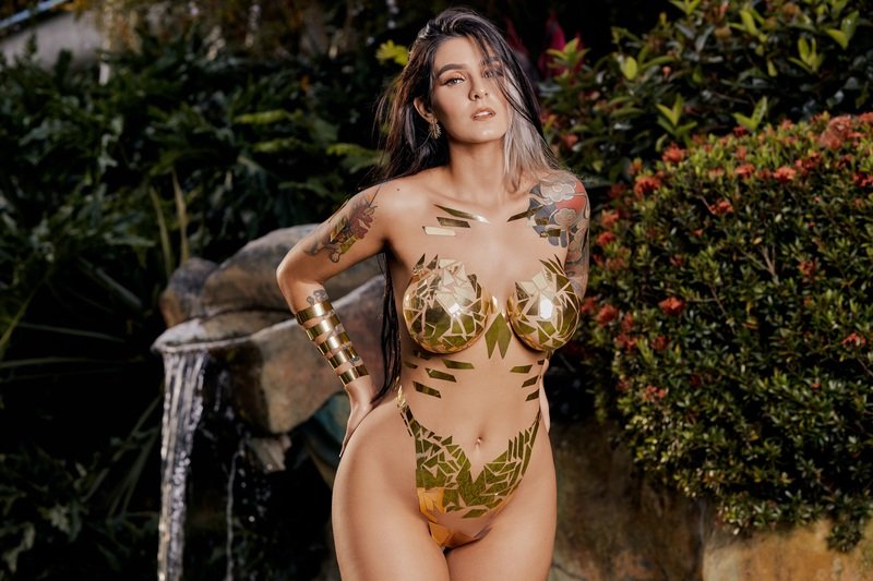 Live sex webcam photo for LissanaScott #7292833