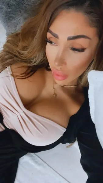 Live sex webcam photo for EvaDelightful #2825374