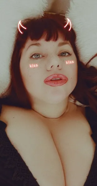 Live sex webcam photo for KristenAmour #7222166