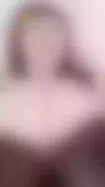 Live sex webcam photo for KristenAmour #7222088