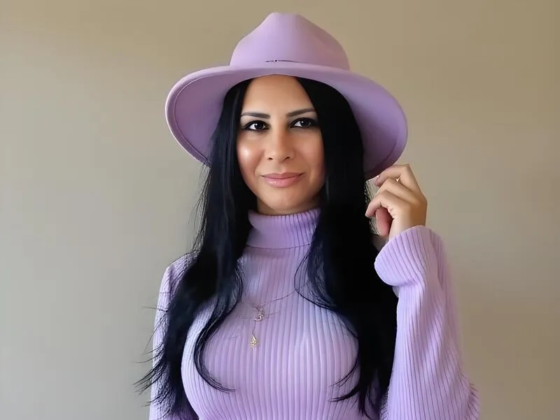 Live sex webcam photo for SeductiveGoddess #7336075