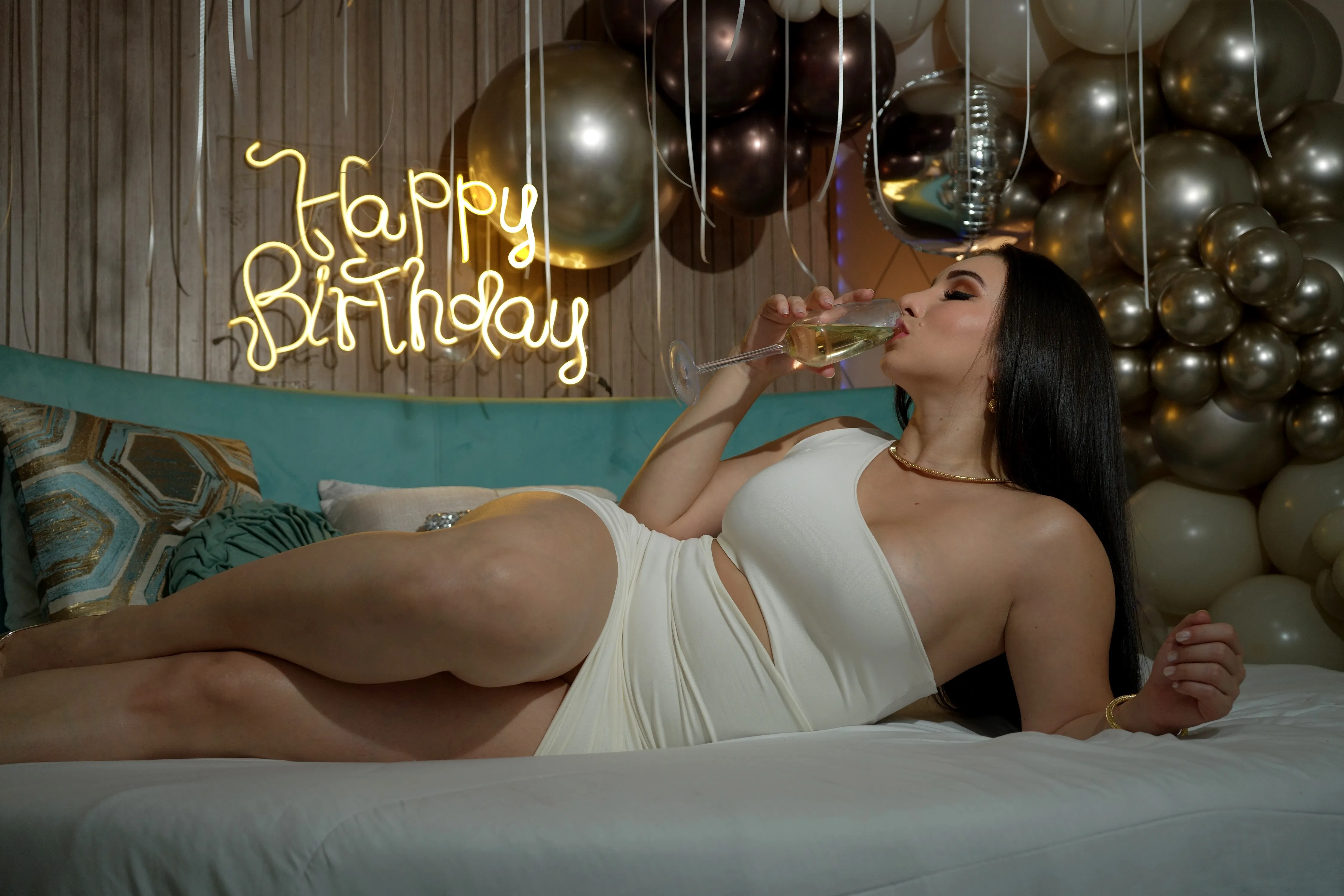 Live sex webcam photo for CaytlenKariie #7423742