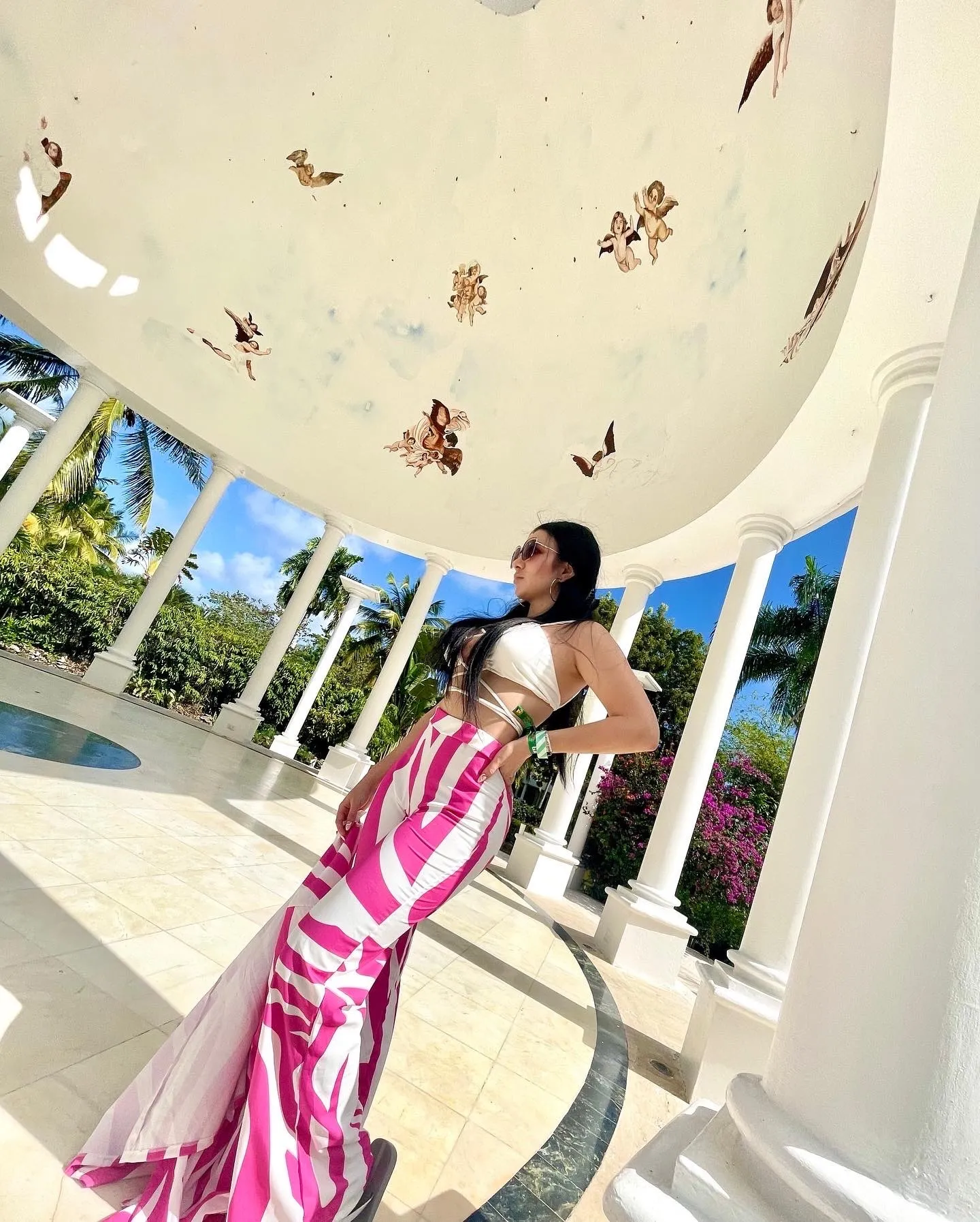 Live sex webcam photo for CaytlenKariie #7423660