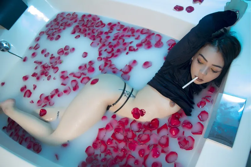 Live sex webcam photo for LynBlu #2024904