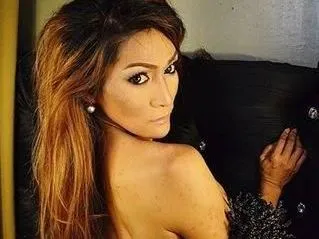 Live sex webcam photo for Ynez22 #5933882