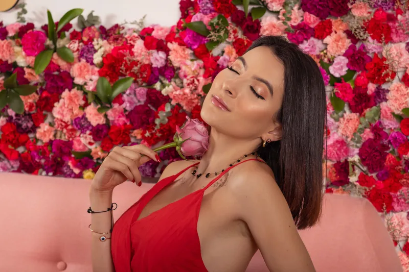 Live sex webcam photo for NatashaGarcia #6089590