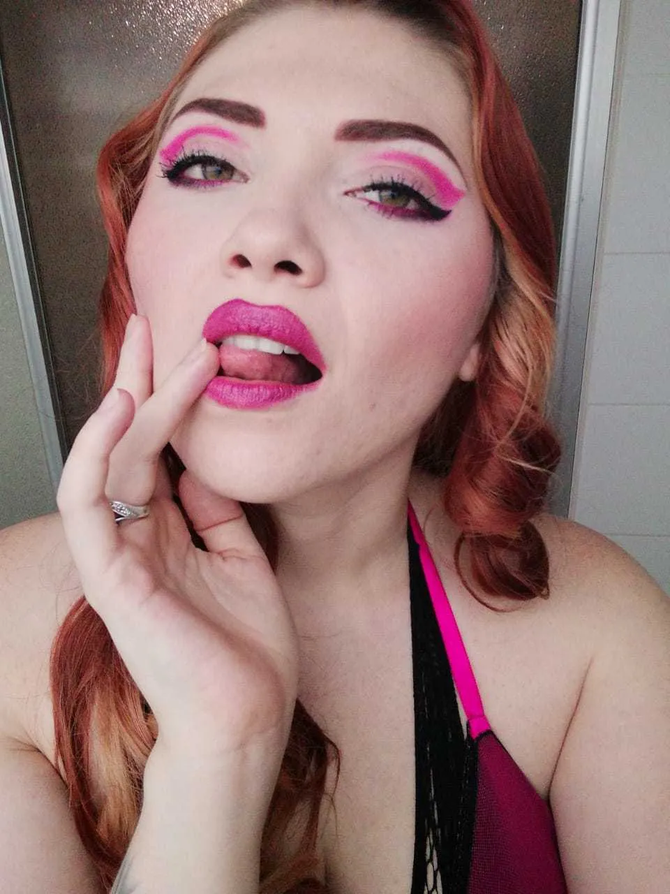 Live sex webcam photo for MeganTwerk #7112615