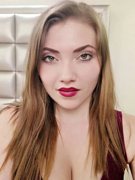 Live sex webcam photo for MeganTwerk #7112309