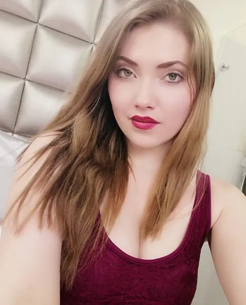 Live sex webcam photo for MeganTwerk #7112316