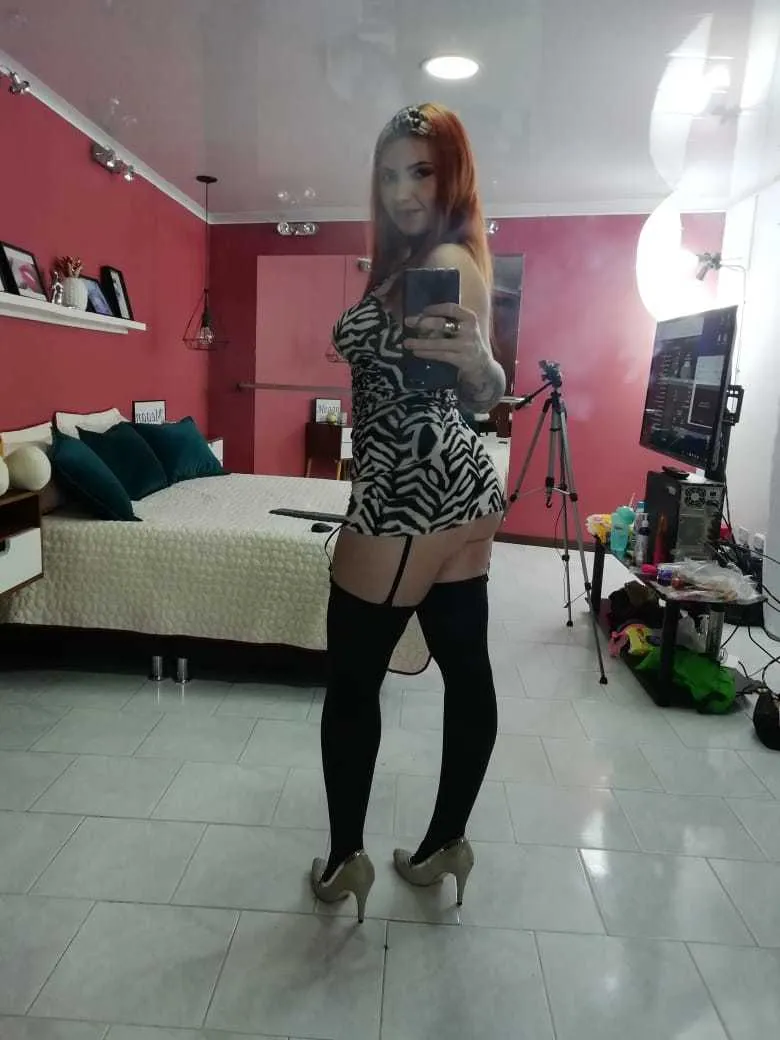 Live sex webcam photo for MeganTwerk #7112617