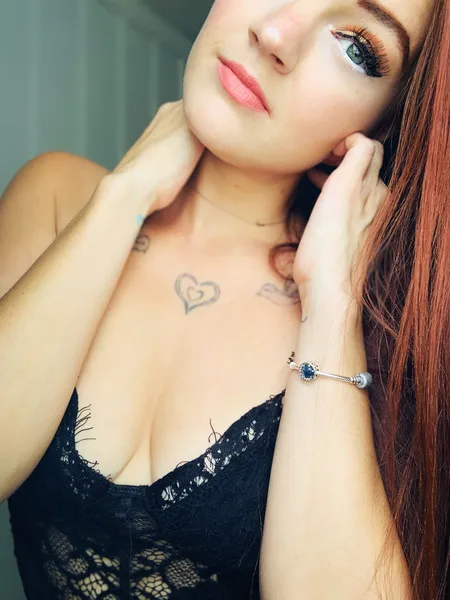 Live sex webcam photo for SerenaWren #5889332