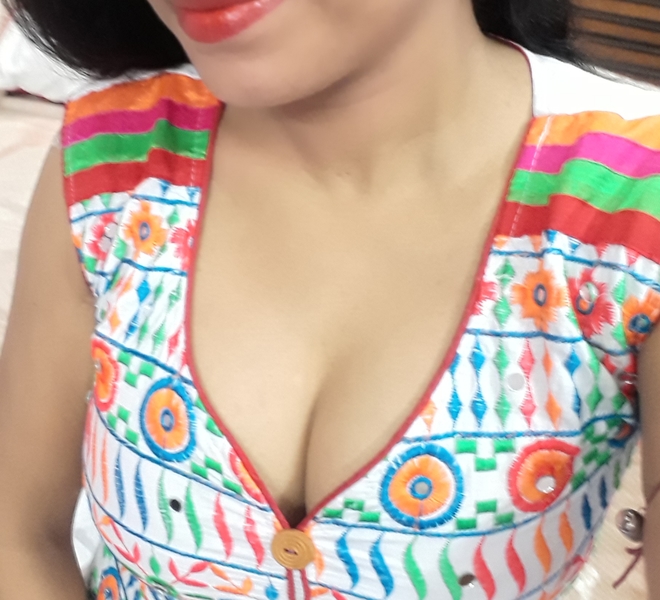 Live sex webcam photo for PRETTYINDIANDOLL #3187637