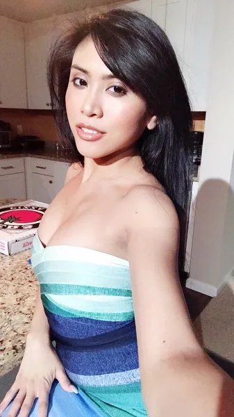 Live sex webcam photo for EmberSnow #1829391