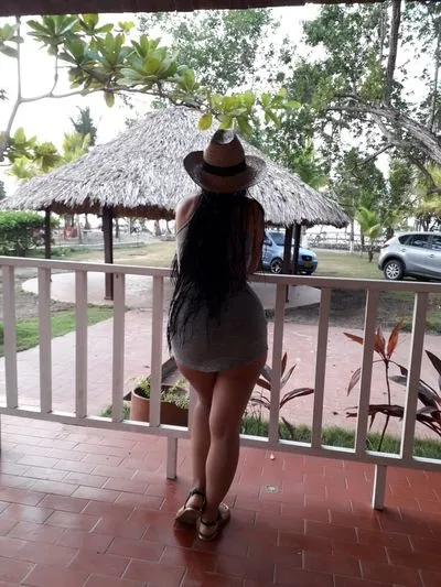 Live sex webcam photo for EmmyDaniels #2124827