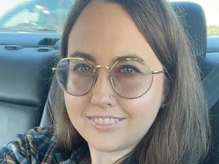 Live sex webcam photo for happylilcamgirl #8069778