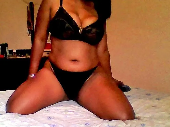 Live sex webcam photo for LilyBanxx #2044328