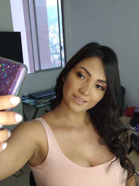 Live sex webcam photo for antoniasexi22 #1888606