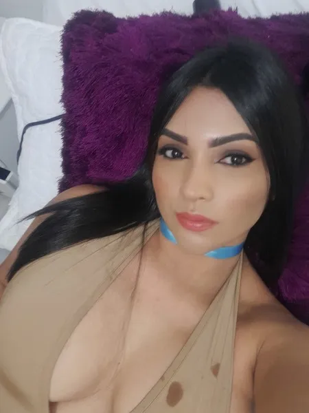 Live sex webcam photo for antoniasexi22 #1888636