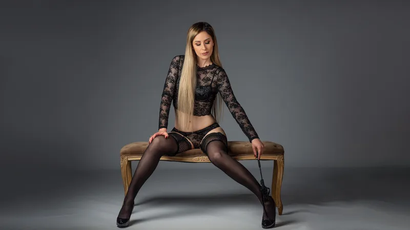 Live sex webcam photo for KimDavisLive #7901888