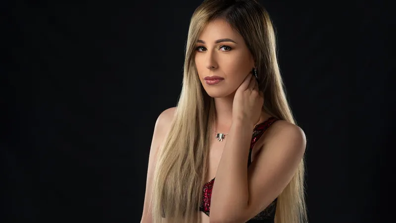 Live sex webcam photo for KimDavisLive #7901891