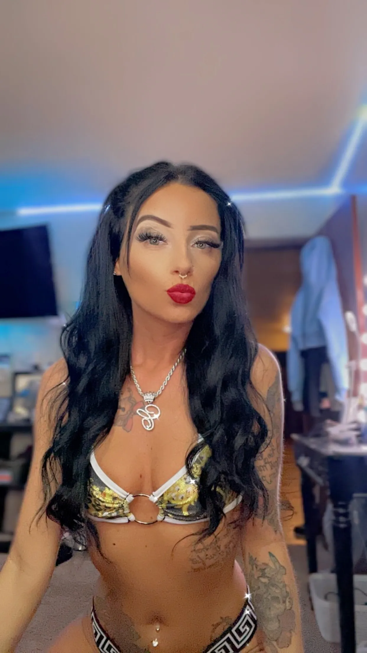 Live sex webcam photo for MarilynJenelle #7123178