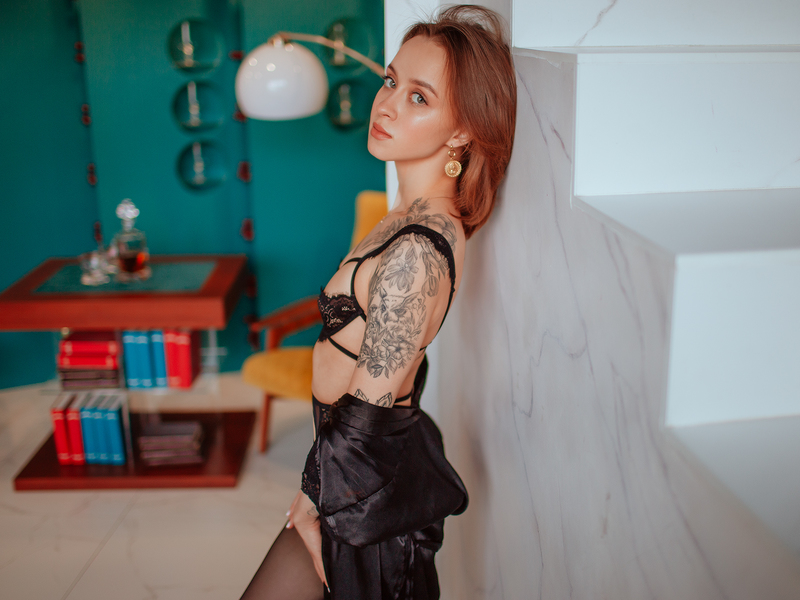 Live sex webcam photo for APRIL_BROWNN #1890628