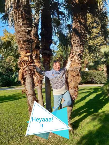 Live sex webcam photo for xHoneyLadyx #2764377