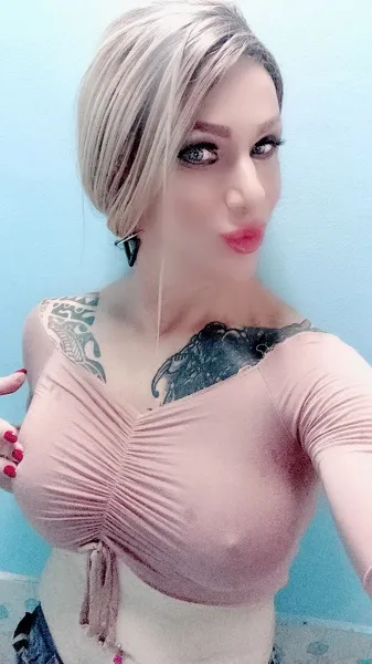 Live sex webcam photo for TransAgera #7831371