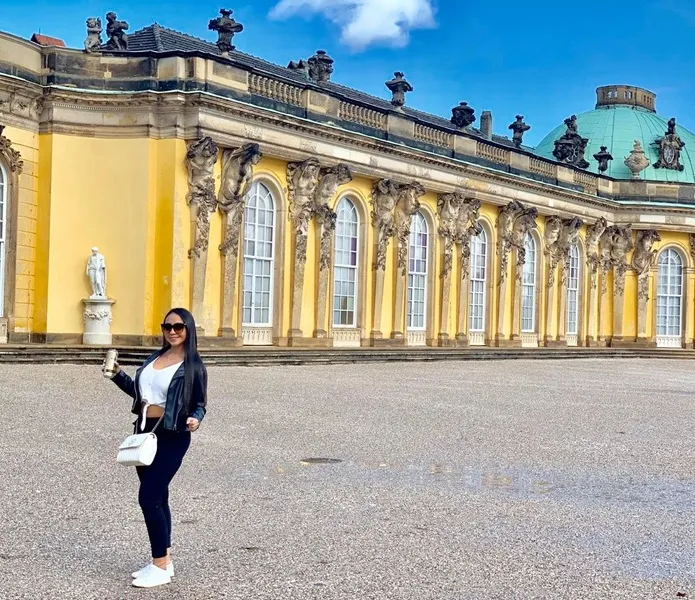 Live sex webcam photo for Allice_Rodriguez #7799625