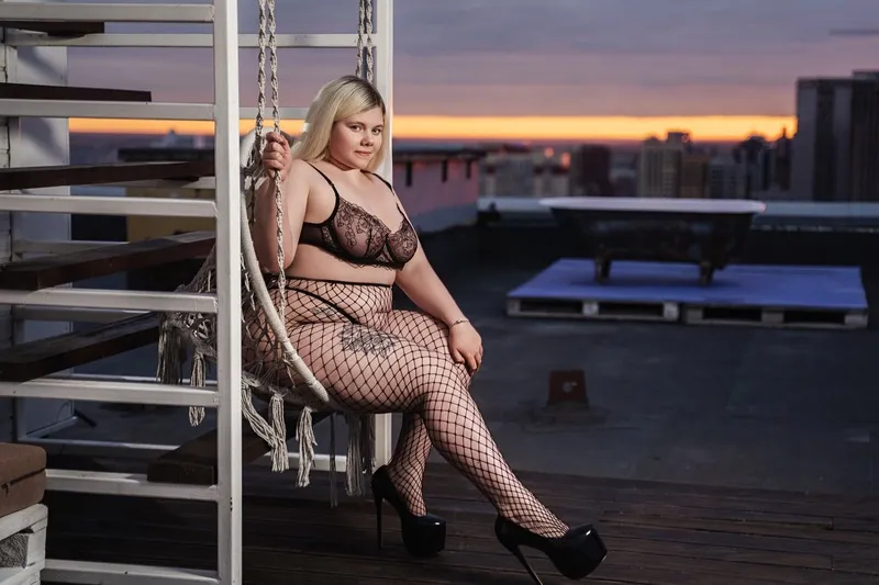 Live sex webcam photo for LovlyRubyLips #2266260