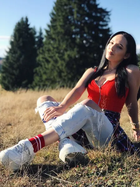 Live sex webcam photo for ELYSSAx #1796126