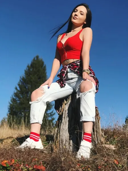 Live sex webcam photo for ELYSSAx #1796111