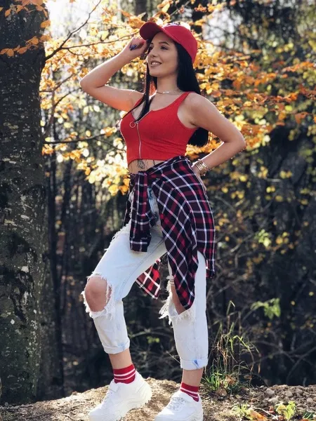 Live sex webcam photo for ELYSSAx #1796123