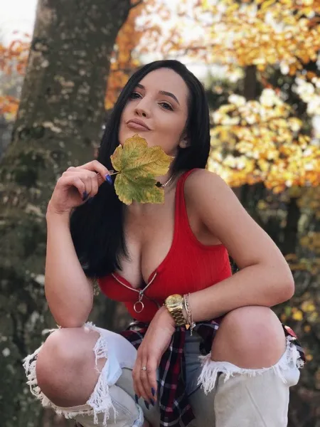 Live sex webcam photo for ELYSSAx #1796125