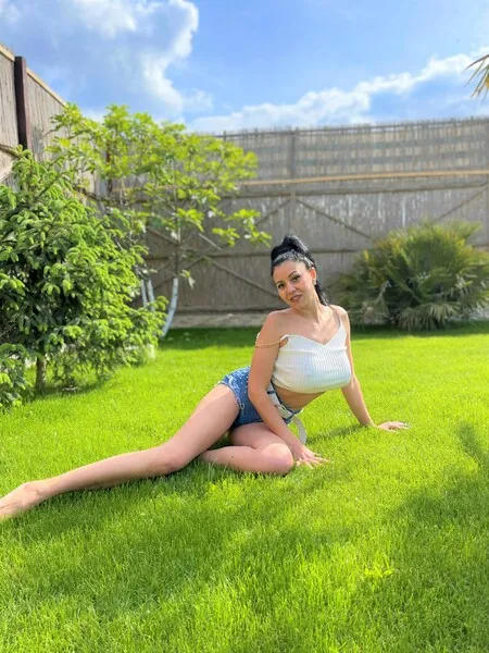 Live sex webcam photo for nadinnexx #5290824