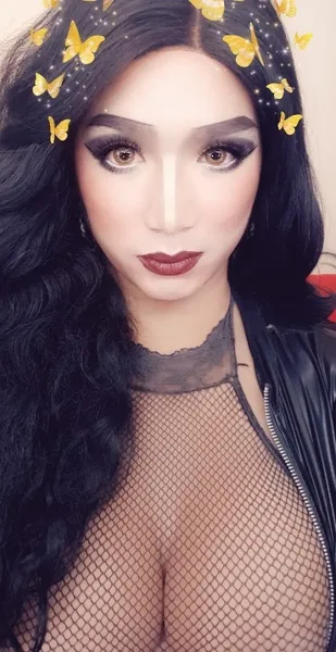 Live sex webcam photo for 11InchHugeCockDominant #8096375