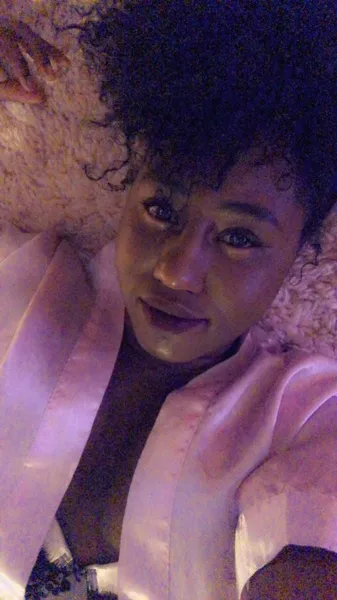 Live sex webcam photo for OMGiana #7099829