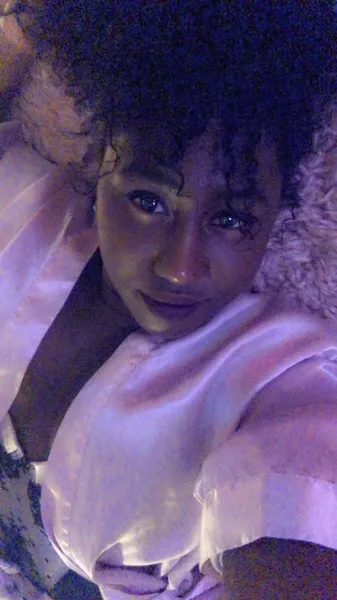 Live sex webcam photo for OMGiana #7099830