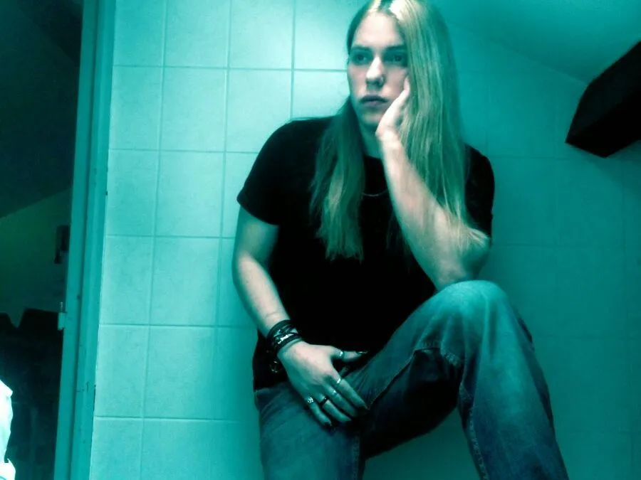 Live sex webcam photo for Blacklimoon #1647205