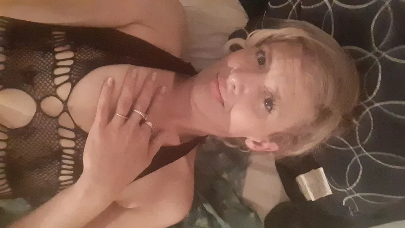 Live sex webcam photo for Missyt #1944596