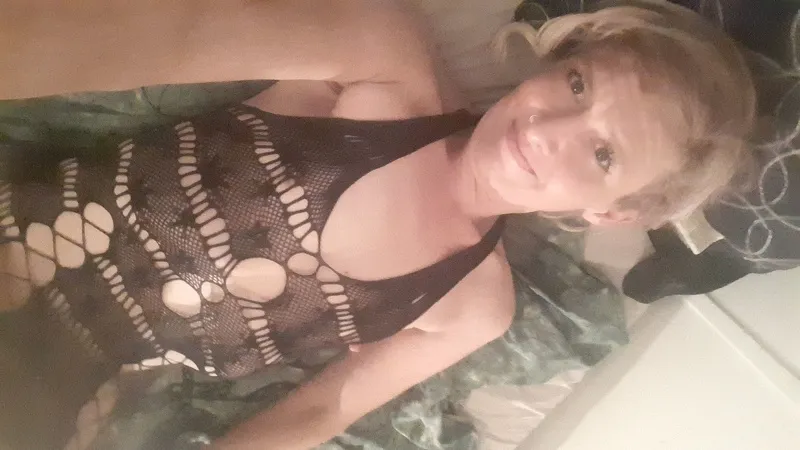 Live sex webcam photo for Missyt #1944592