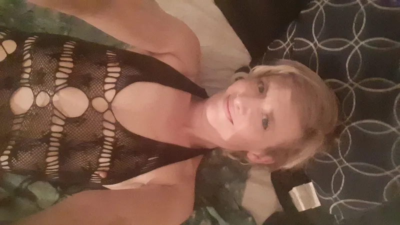 Live sex webcam photo for Missyt #1944593