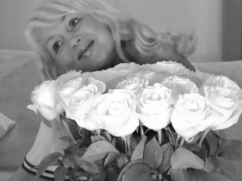 Live sex webcam photo for BlondNeighbour #1998821