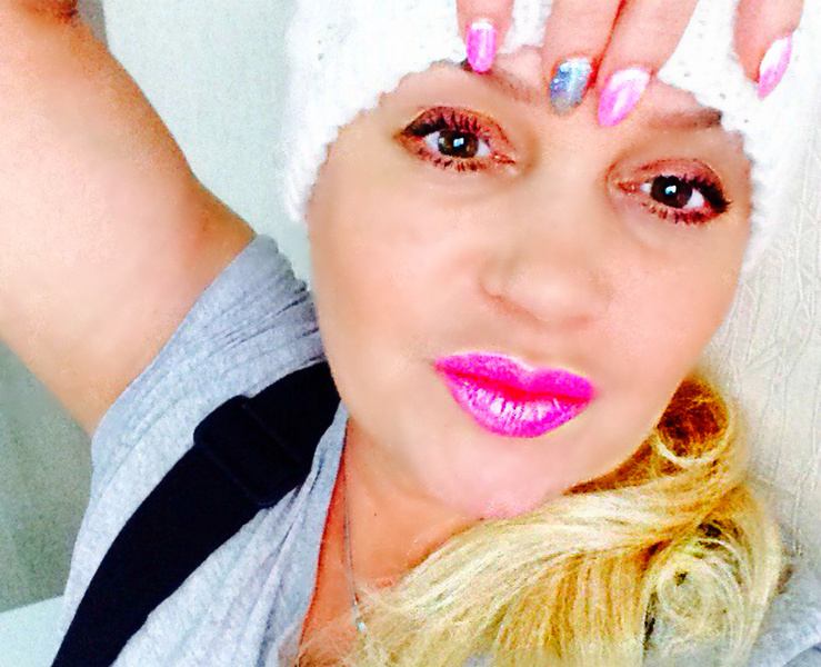 Live sex webcam photo for BlondNeighbour #1998861