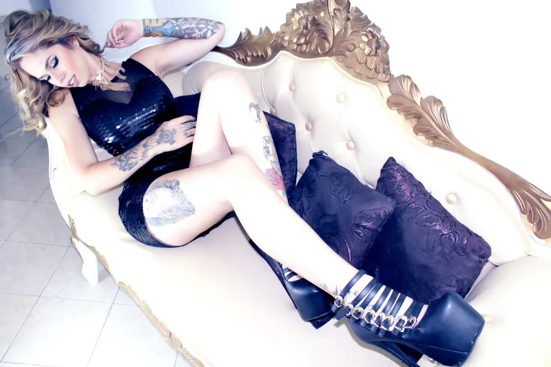 Live sex webcam photo for pennydevillets18 #7252655