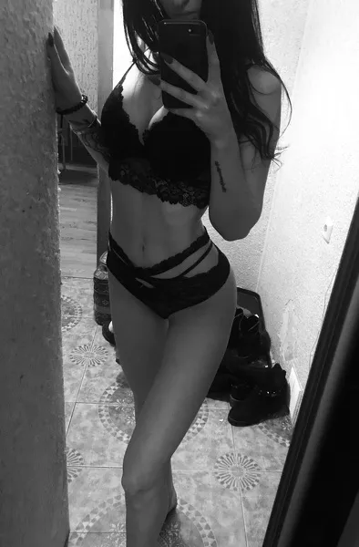 Live sex webcam photo for UrBlackBerry #1757145