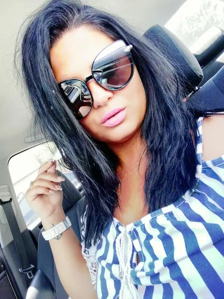 Live sex webcam photo for GoddessOfDeadh #1880107